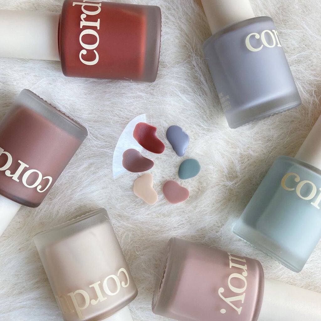 コーデュロイ モディマット ネイル/ARITAUM/マニキュアを使ったクチコミ(2枚目)