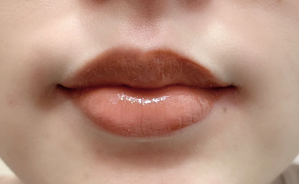 センシュアルスパイシーヌードグロス/HERA/リップグロスを使ったクチコミ（2枚目）