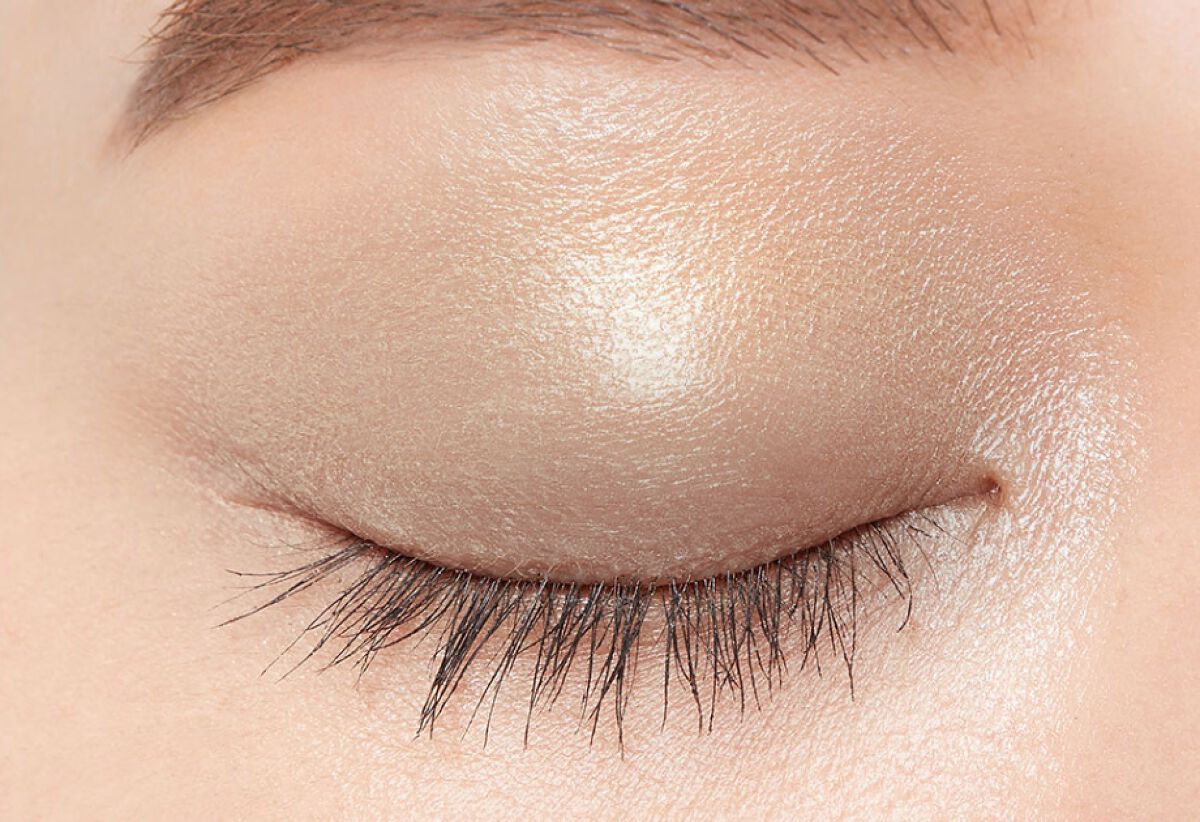 ミネラルアイバーム アッシュグレイ