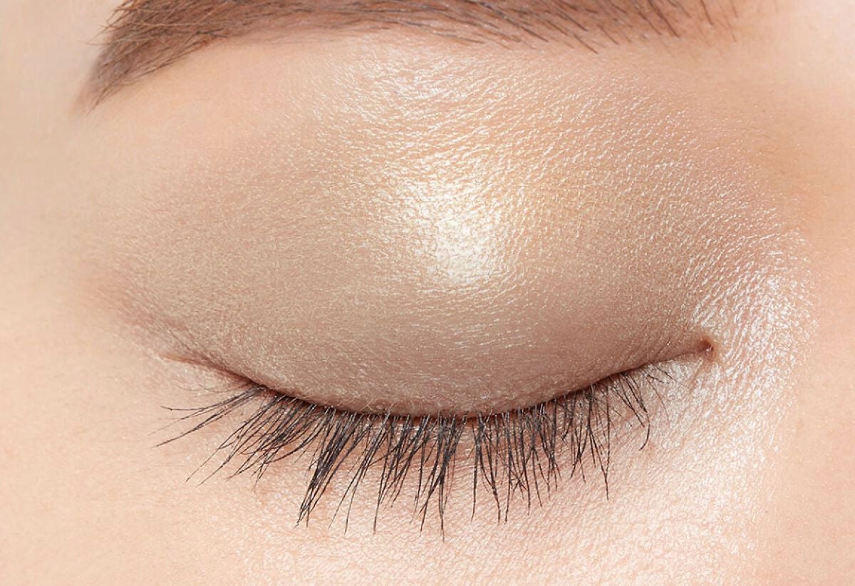 ミネラルアイバーム アッシュグレイ