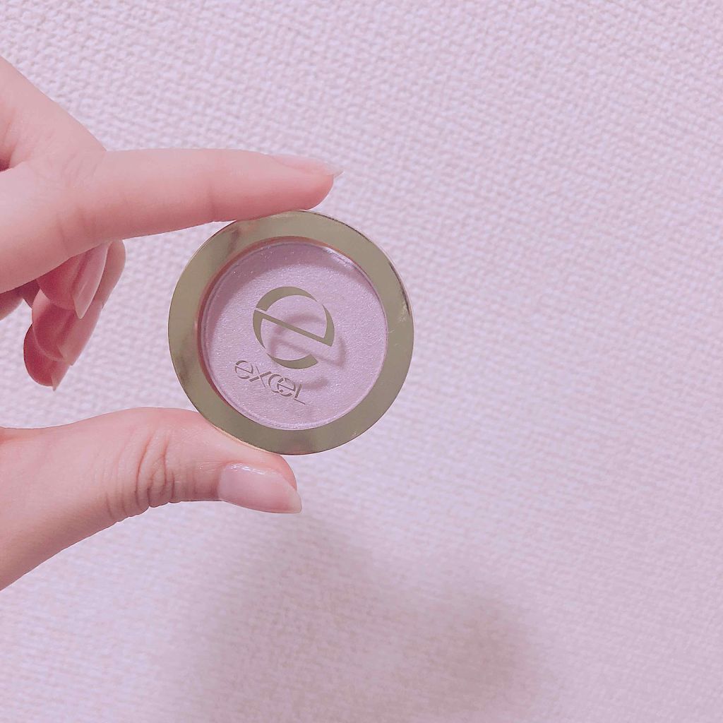 シャイニーシャドウ N/excel/単色アイシャドウを使ったクチコミ（1枚目）