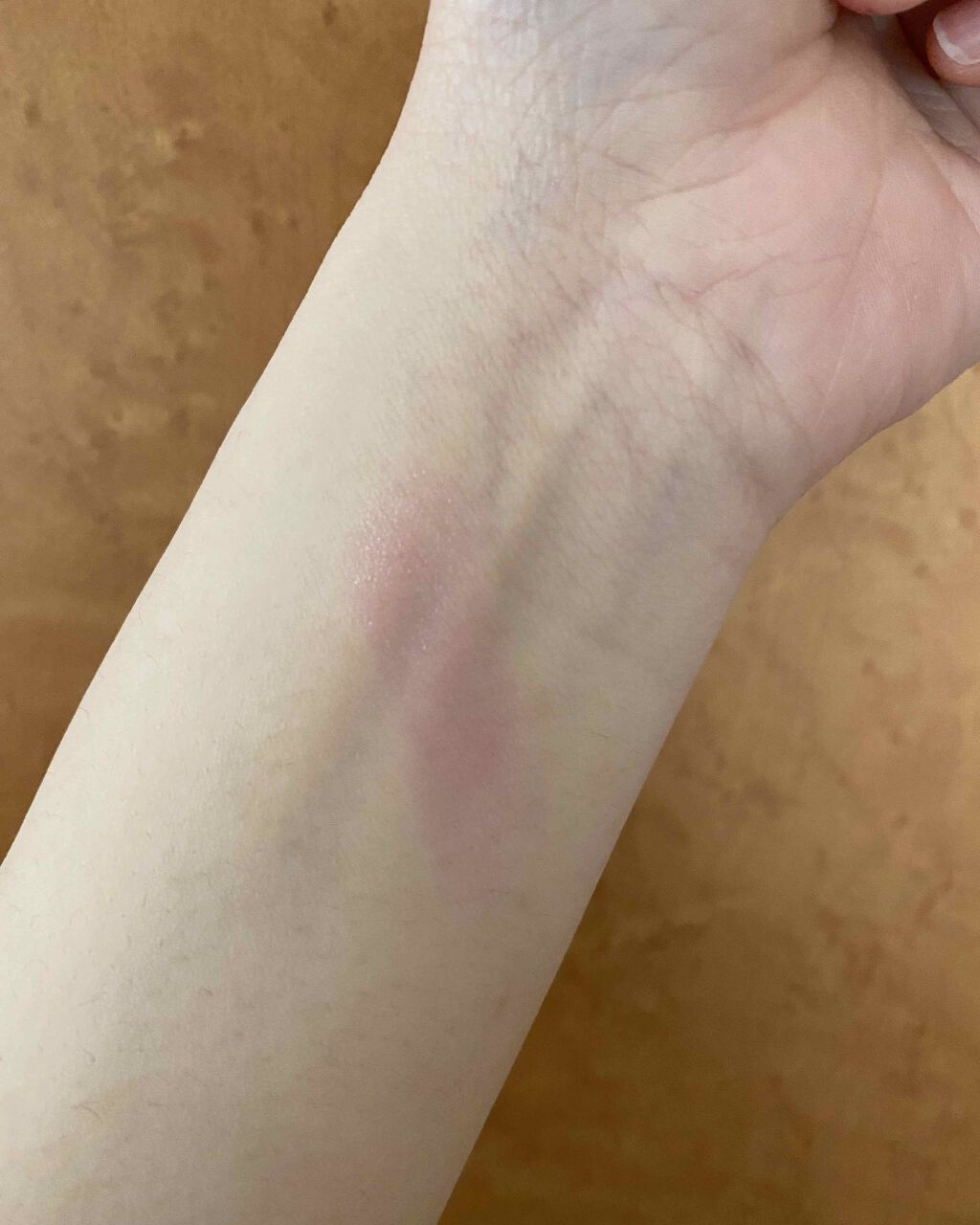 ラスティングフィニッシュ ティントリップ/リンメル ロンドン/リップティントを使ったクチコミ(3枚目)