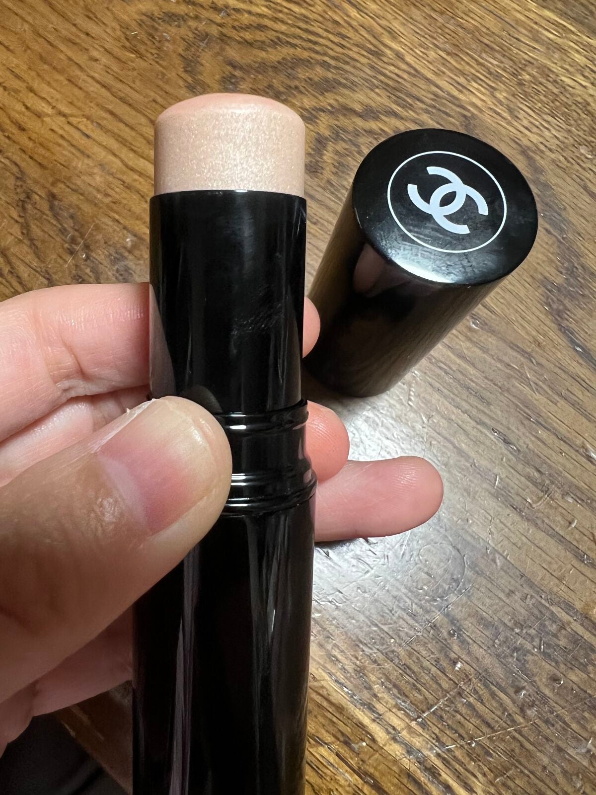 ボーム エサンシエル/CHANEL/スティックハイライトを使ったクチコミ(1枚目)