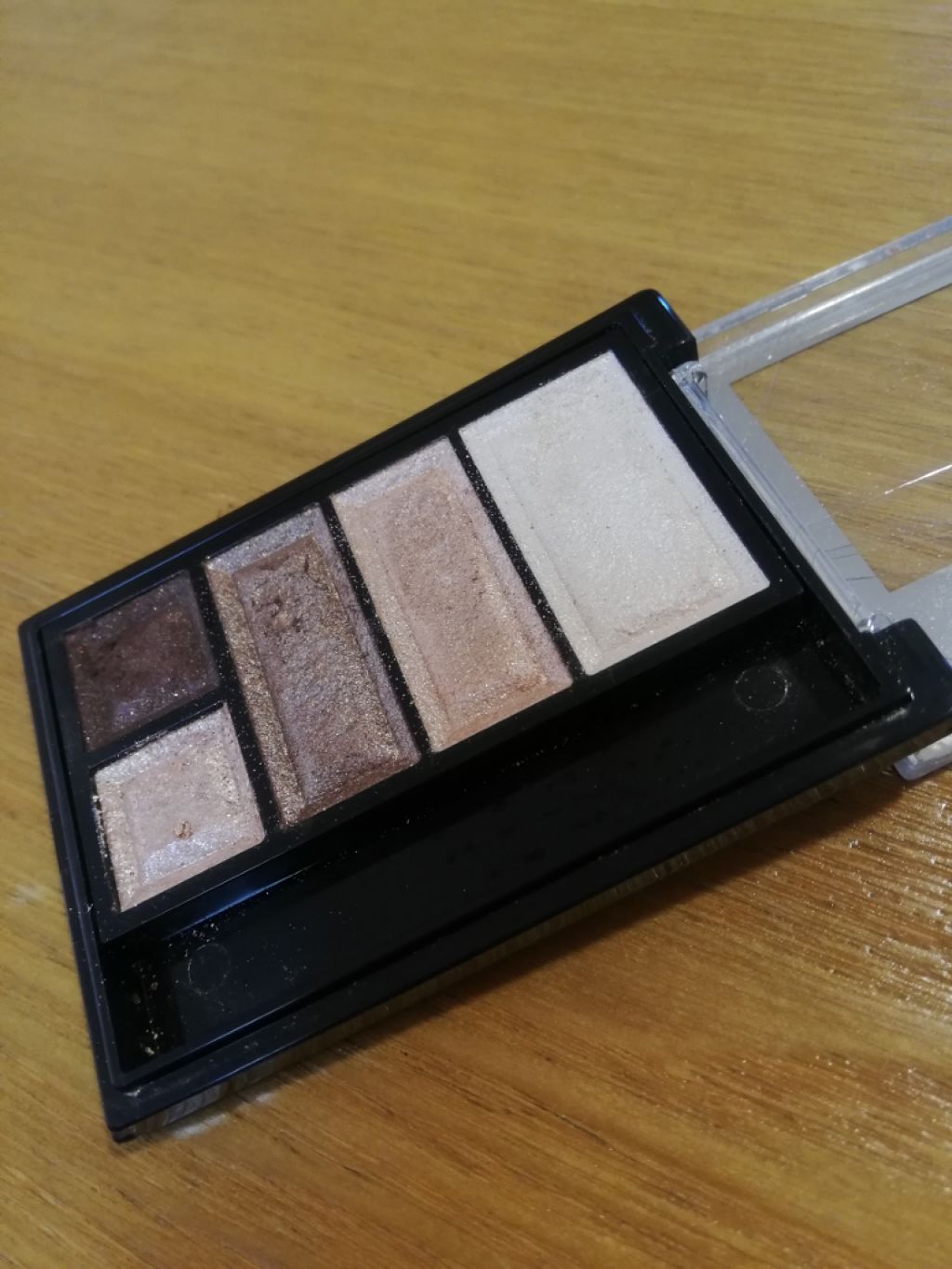 ショコラスウィート アイズ/リンメル ロンドン/アイシャドウパレットを使ったクチコミ(1枚目)
