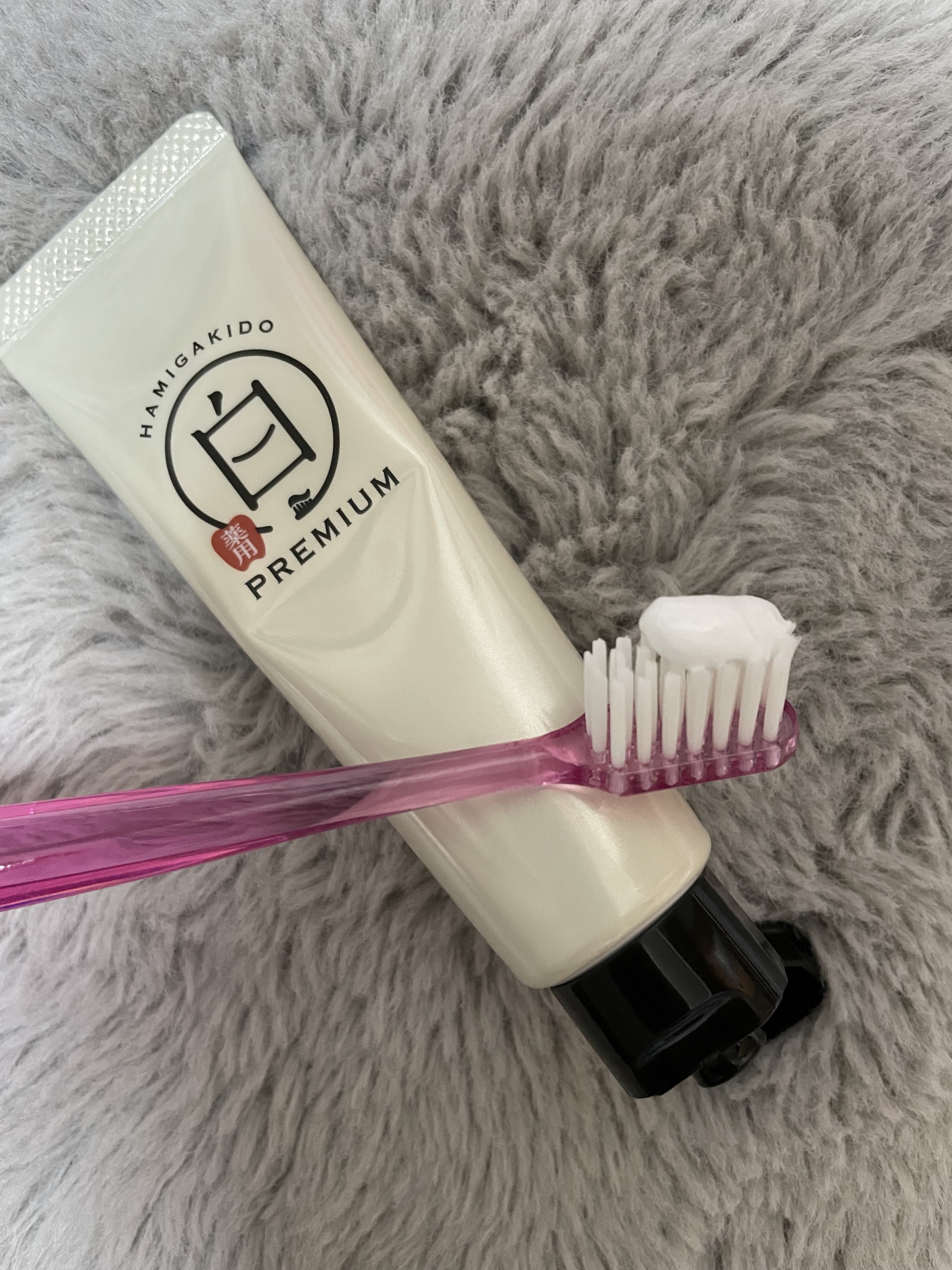 歯磨き堂 薬用ホワイトニングペースト プレミアム/歯磨き堂/歯磨き粉を使ったクチコミ（3枚目）