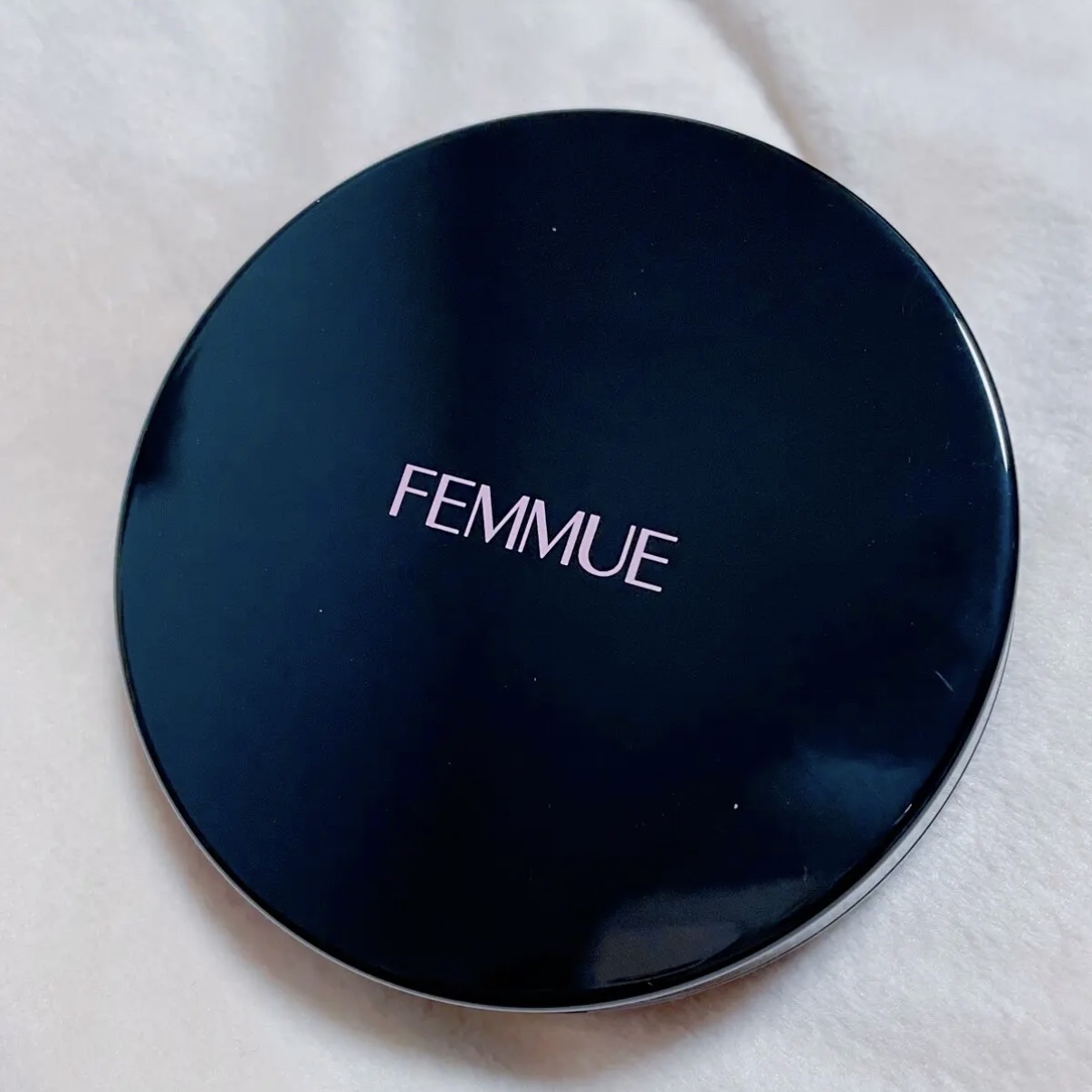 エバーグロウクッション SPF25 PA++/FEMMUE/クッションファンデーションを使ったクチコミ（1枚目）