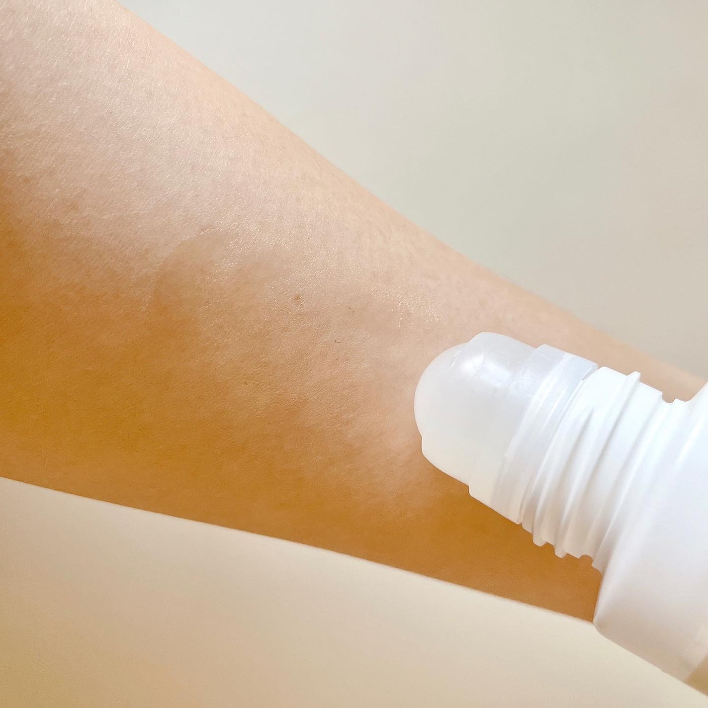 8x4 アロマスイッチ ロールオン マンハッタンリネンの香り/8x4/デオドラント・制汗剤を使ったクチコミ(4枚目)