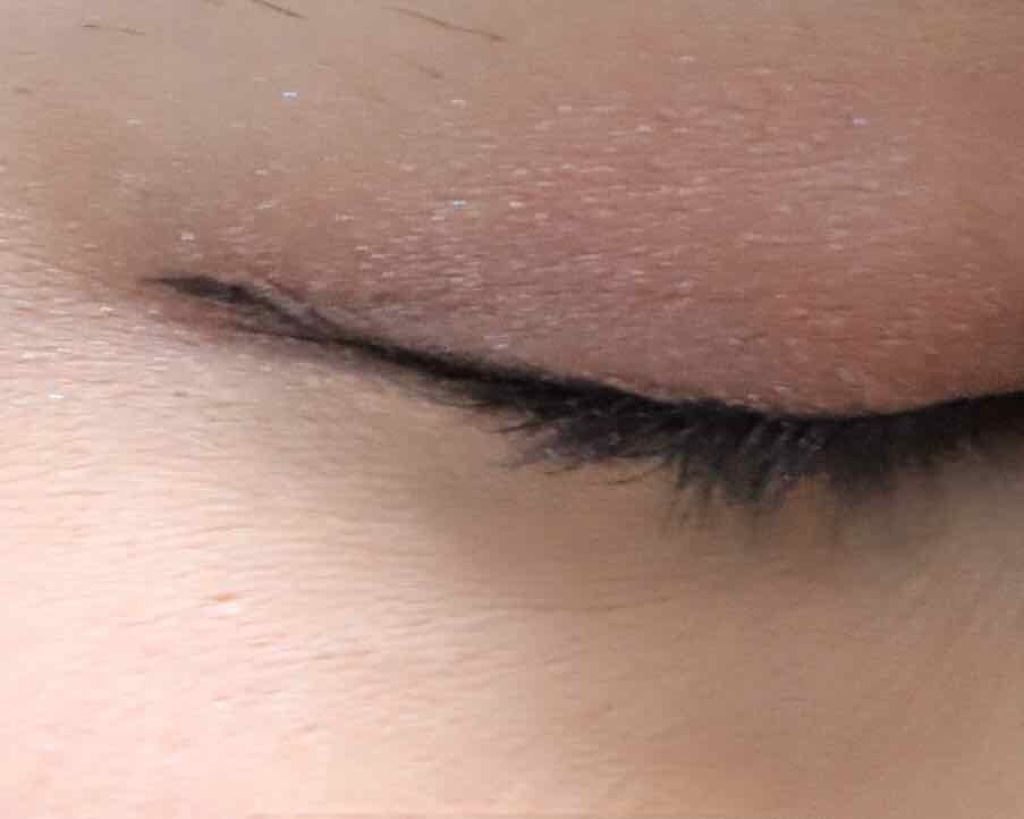 グリッタープリズム シャドウ/MISSHA/グリッターを使ったクチコミ(4枚目)