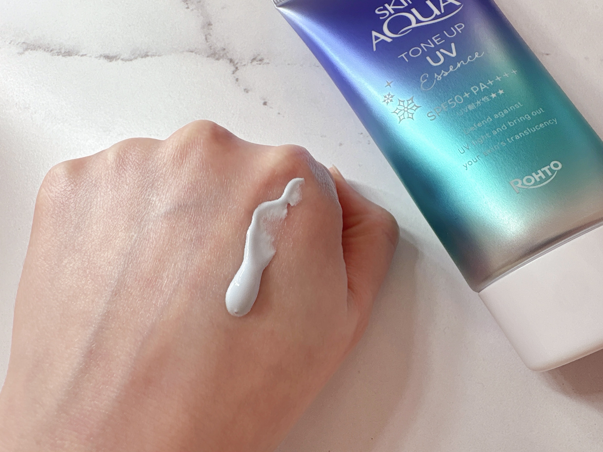 スキンアクア トーンアップUVエッセンス/スキンアクア/日焼け止めクリームを使ったクチコミ（2枚目）