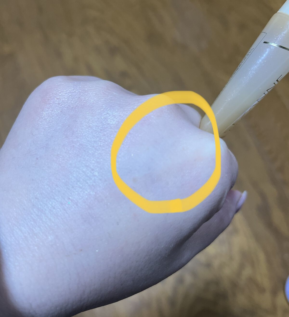 ポアレスエアリーベース/キャンメイク/化粧下地を使ったクチコミ（2枚目）