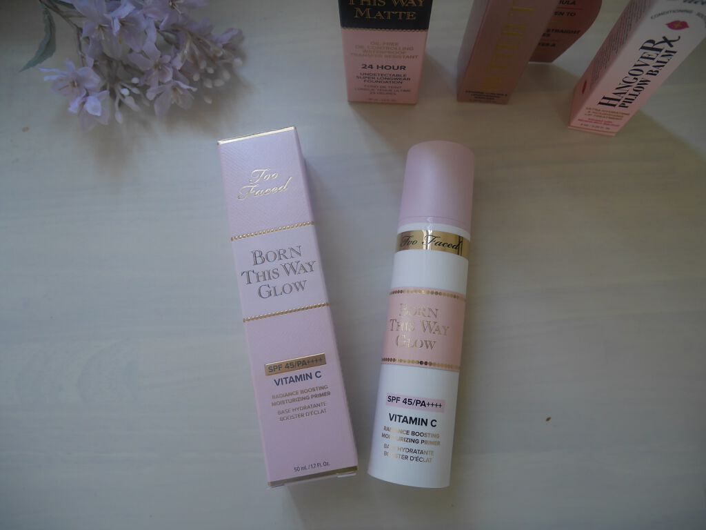 ボーン ディス ウェイ グロウ モイスチュアライジング メイクアップ プライマー/Too Faced/化粧下地を使ったクチコミ(1枚目)