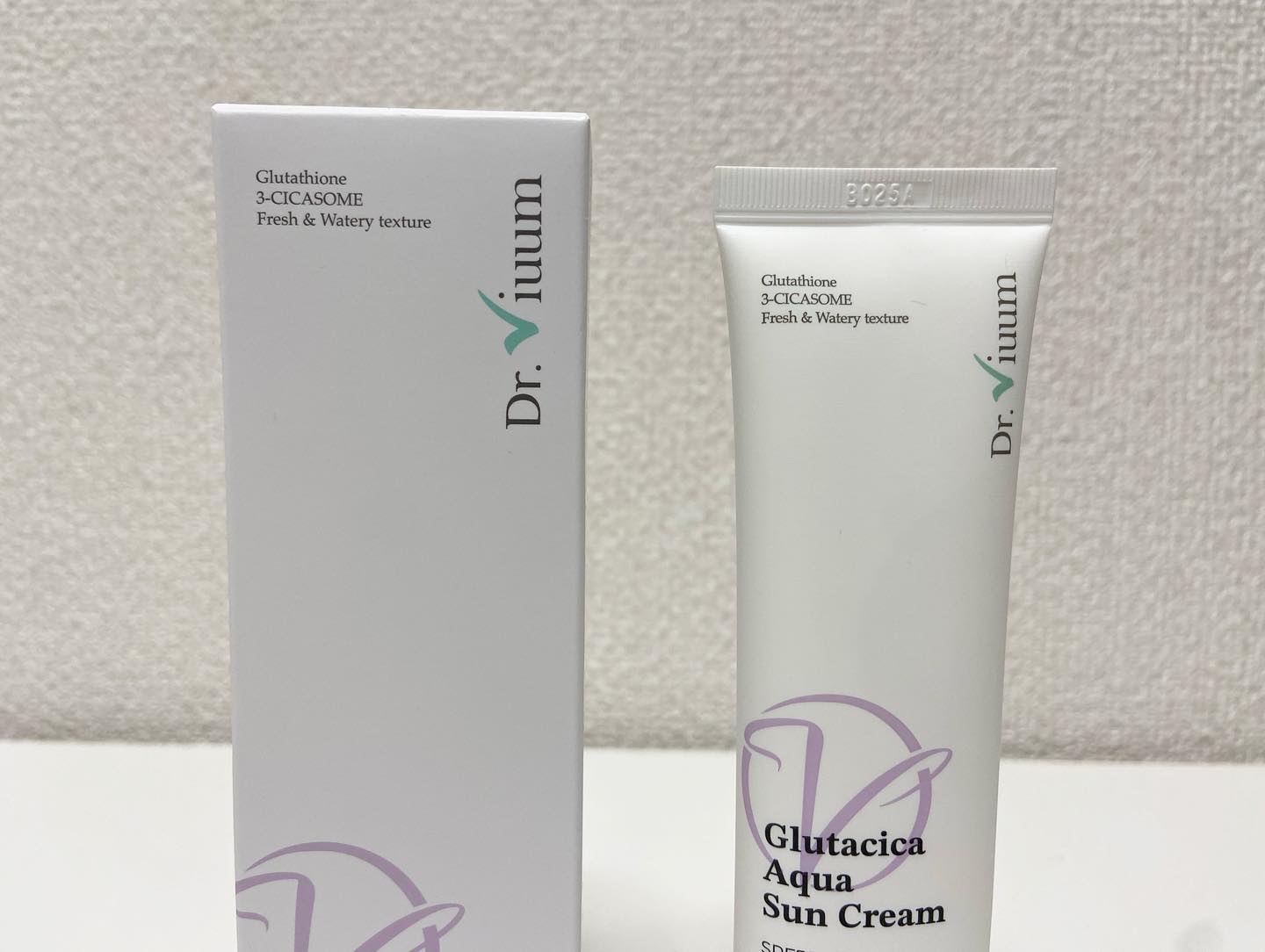 グルタシカ Aサンクリーム/Dr.Viuum/日焼け止めクリームを使ったクチコミ（3枚目）