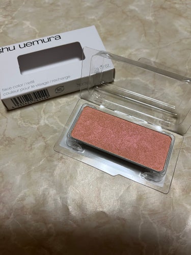 shu uemura フェイス カラー(レフィル)のクチコミ「shu uemura
フェイス カラー
IR アプリコット ホロ

こないだのシュウのメイクイ.....」（1枚目）