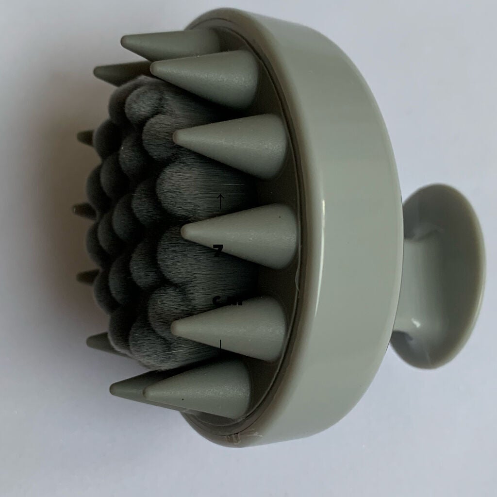 BeauR Wスカルプケアブラシ /コジット/スカルプブラシを使ったクチコミ(4枚目)