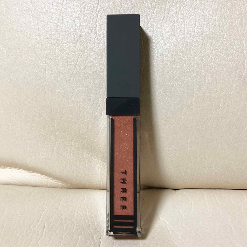 ウイスパーグロスフォーアイ/THREE/リキッドアイシャドウを使ったクチコミ(1枚目)