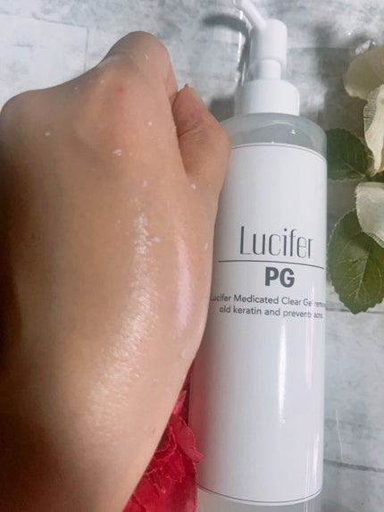 薬用クリアジェル/ルシフェル/ピーリングを使ったクチコミ(3枚目)