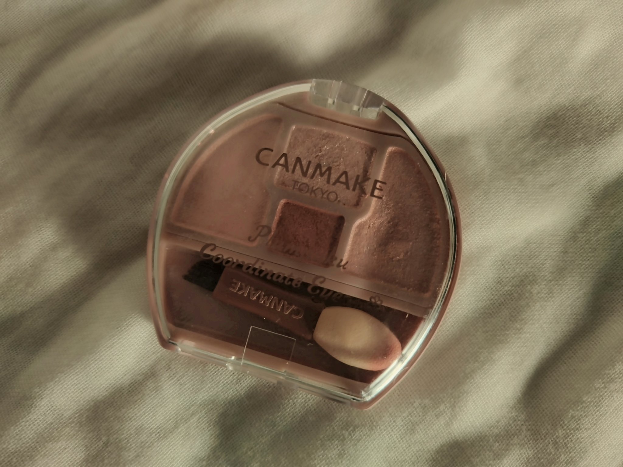 プランぷくコーデアイズ/キャンメイク/パウダーアイシャドウを使ったクチコミ（1枚目）