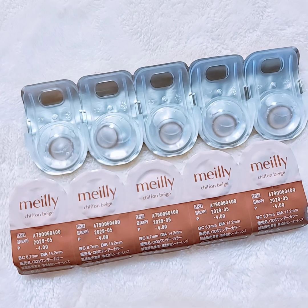 chiffon/meilly/ワンデー（１DAY）カラコンを使ったクチコミ（3枚目）
