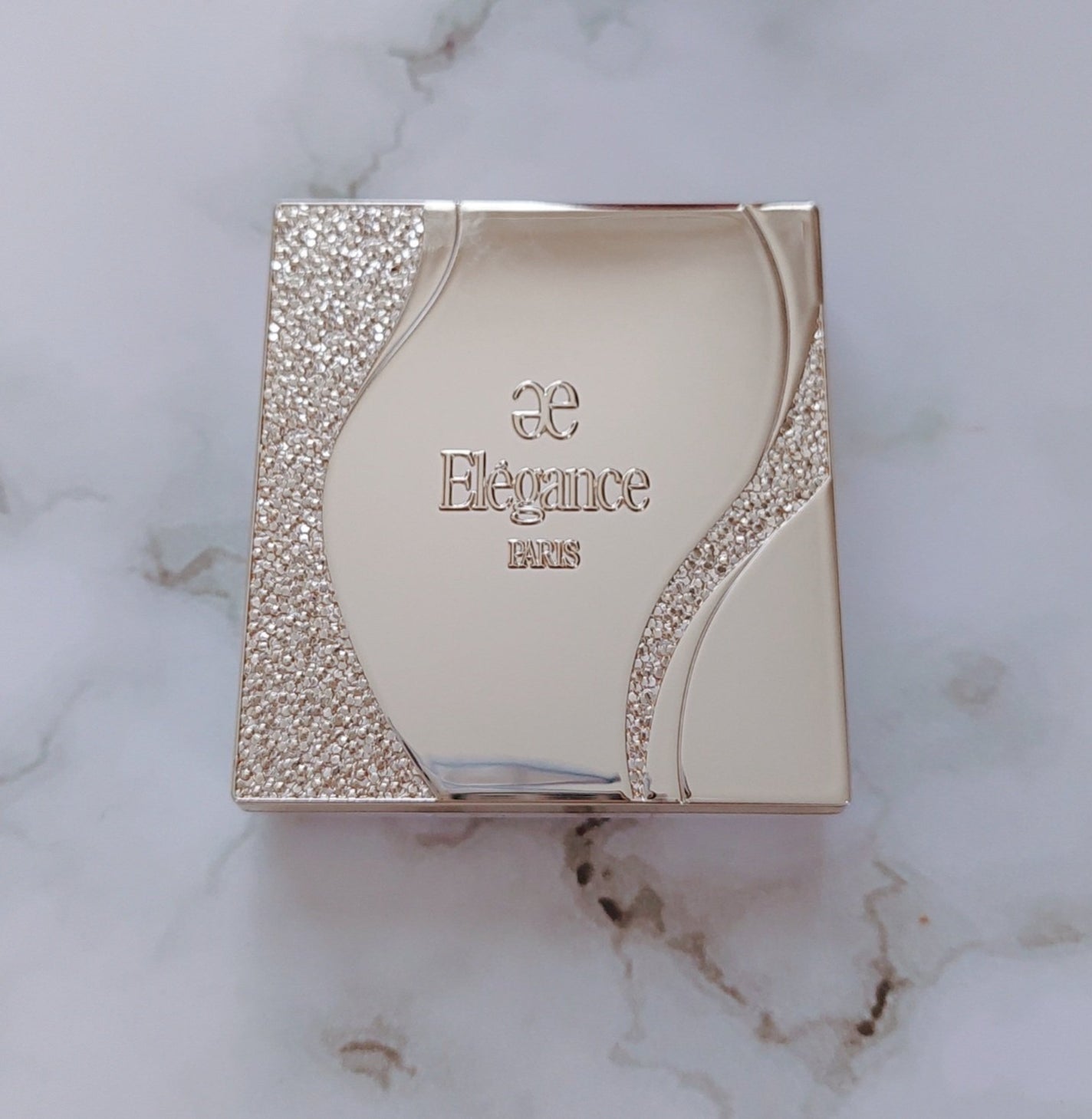 エレガンス エタンセル アルモニーアイズ/Elégance/アイシャドウパレットを使ったクチコミ(3枚目)