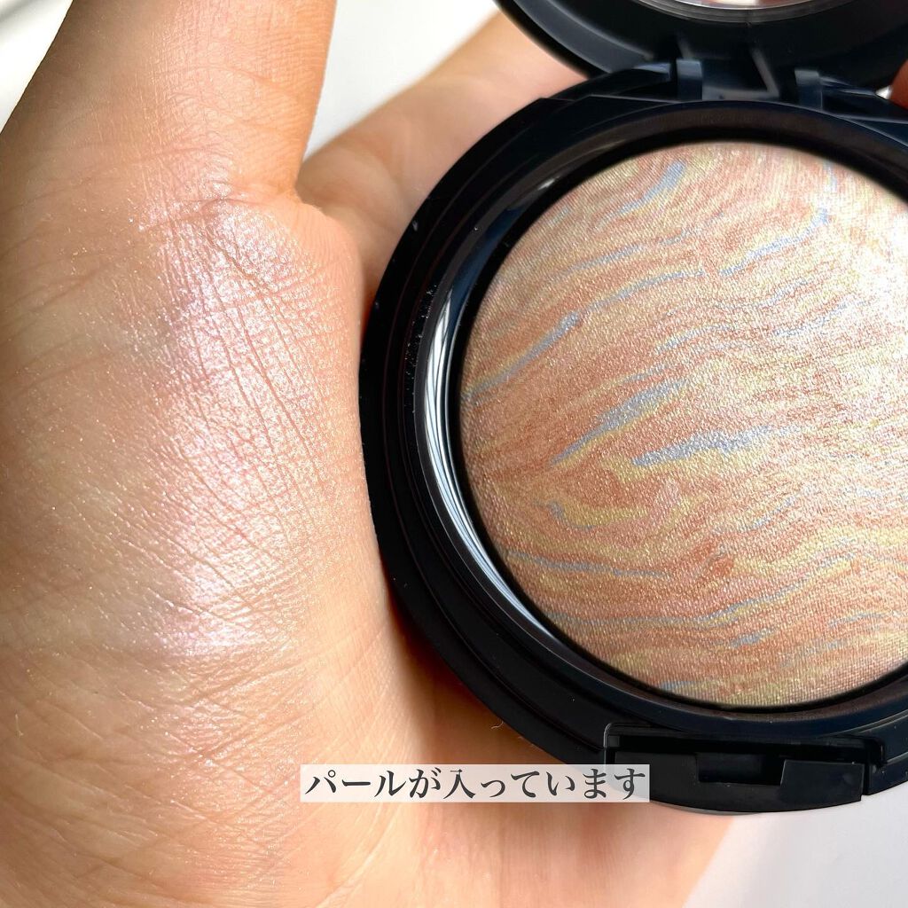 マーブルハイライター MH-1・ヴィーナスグロウ/LB/パウダーチークを使ったクチコミ（3枚目）