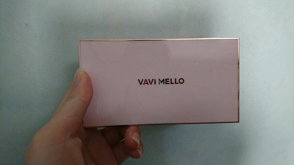 バレンタインボックス3ローズモーメント/VAVI MELLO/アイシャドウパレットを使ったクチコミ（1枚目）