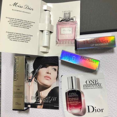 Dior サンプルのクチコミ「DIOR 公式通販で購入！
2枚目の写真は箱を開けたら、さらに箱！
素晴らしいぐらいの送り方！.....」（3枚目）