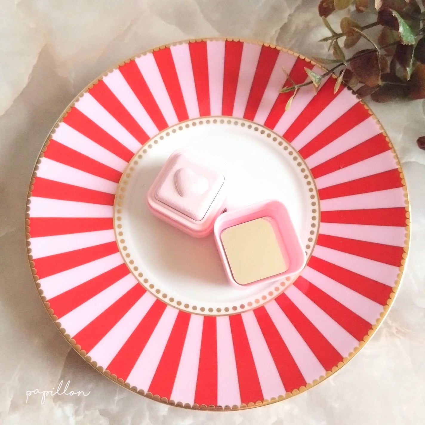 papillon on LIPS 「#PRDOERさまよりモニター募集イベントにて当選し、colo..」(4枚目)