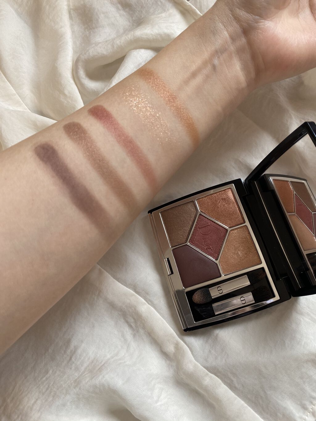 【旧】サンク クルール クチュール/Dior/アイシャドウパレットを使ったクチコミ（3枚目）