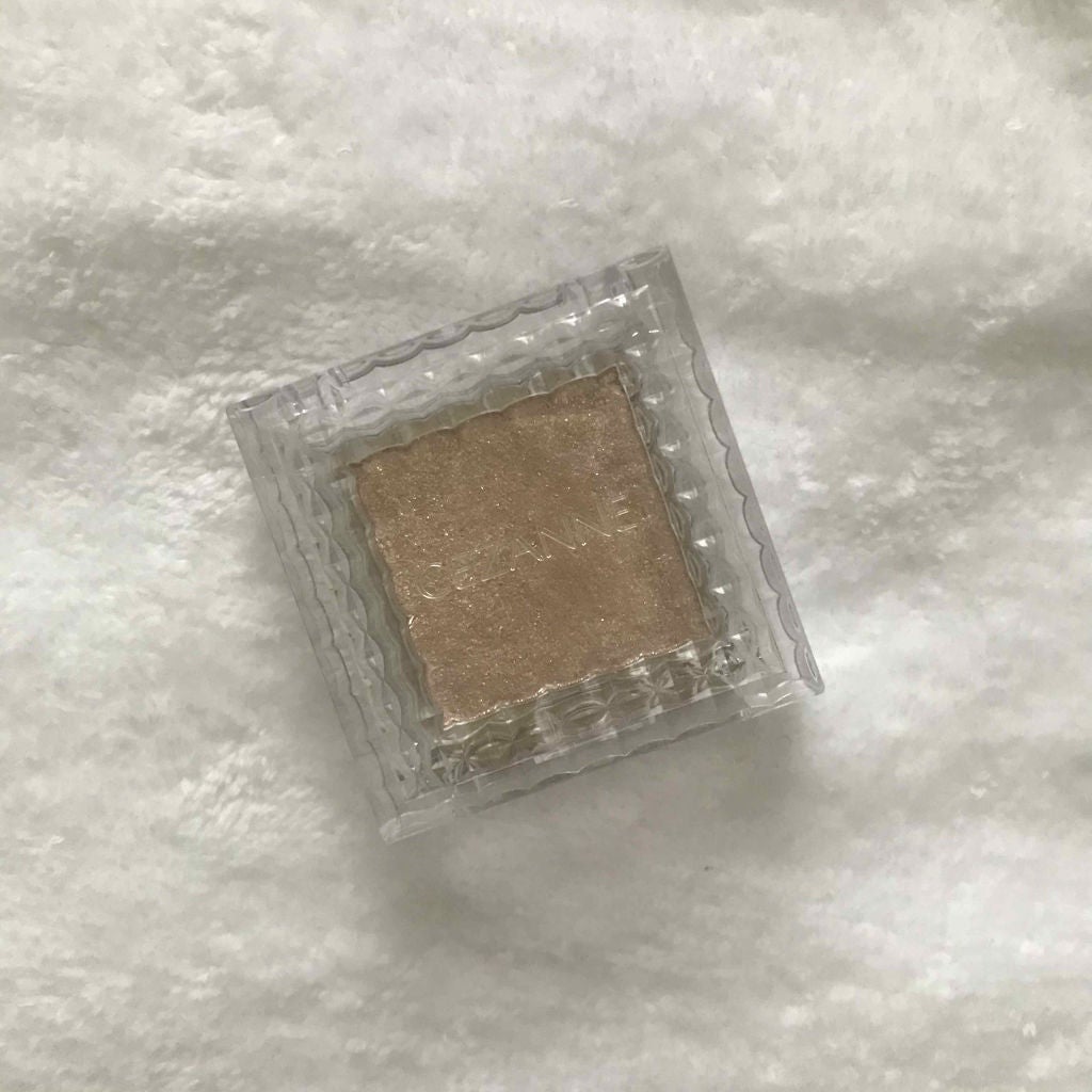 シングルカラーアイシャドウ/CEZANNE/単色アイシャドウを使ったクチコミ(2枚目)