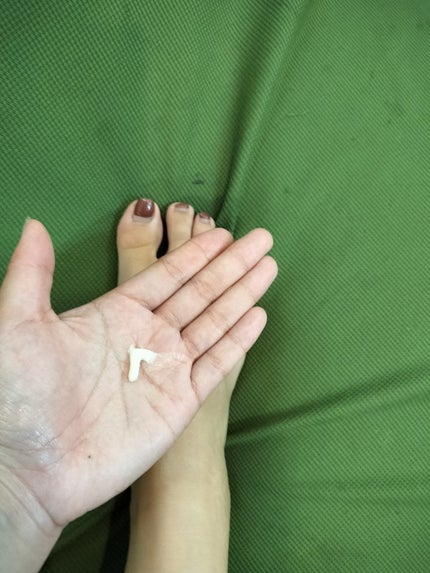 薬用足指さらさらクリーム/デオナチュレ/デオドラント・制汗剤を使ったクチコミ(2枚目)