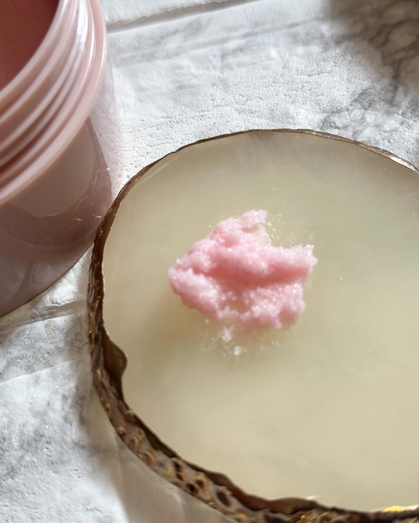 Q+Me スウィート ボム タラソ スクラブ/AGARISM/バストケア・ヒップケアを使ったクチコミ(5枚目)