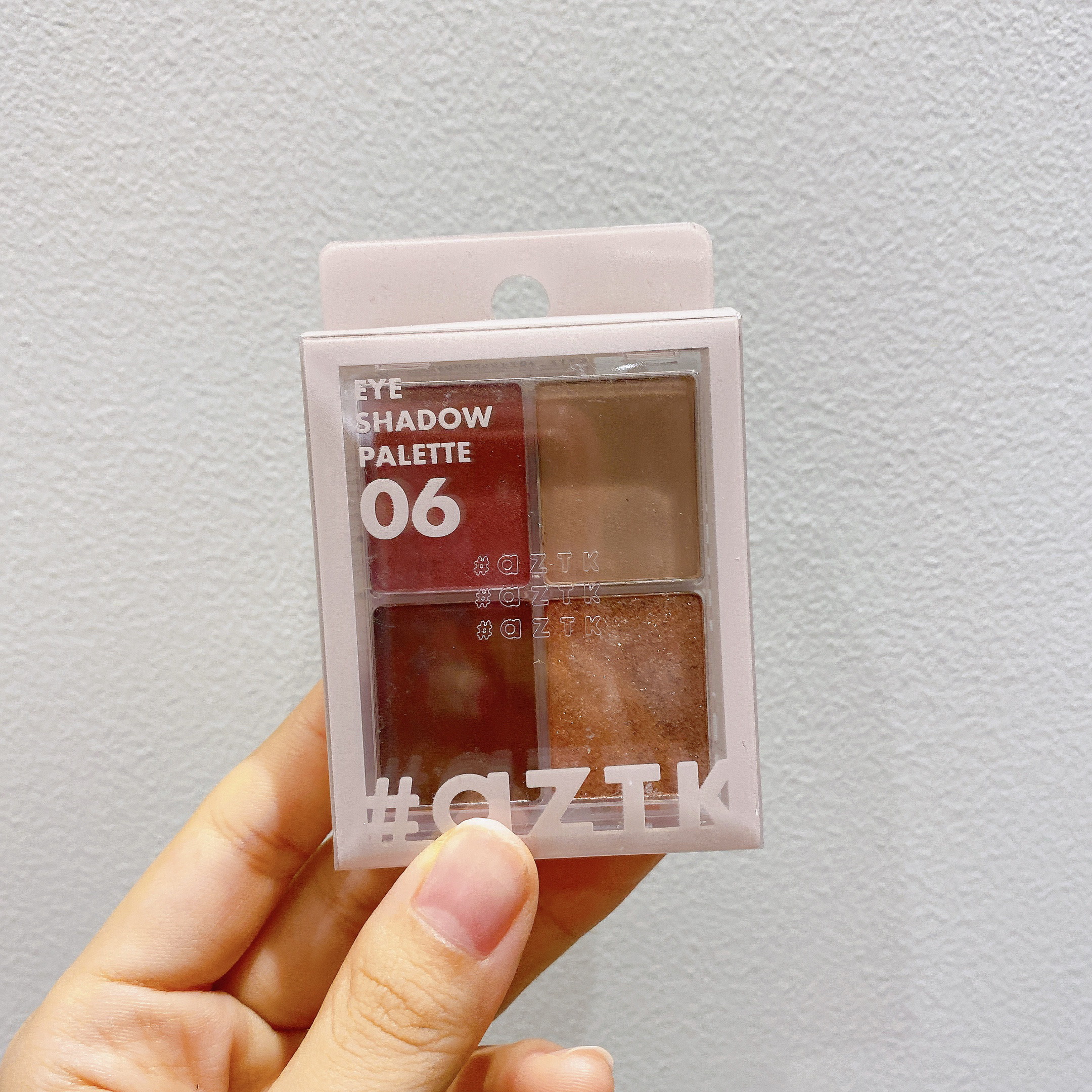 4色アイシャドウパレット/aZTK/アイシャドウパレットを使ったクチコミ（3枚目）