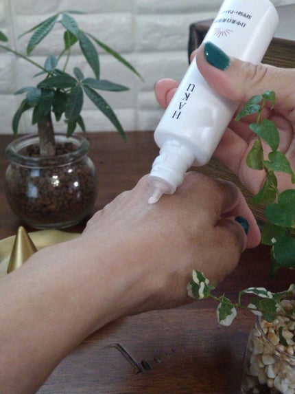 薬用 日中美白美容液/HAKU/美容液を使ったクチコミ(2枚目)