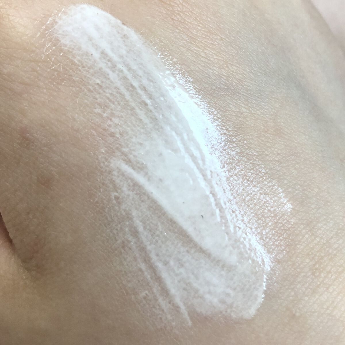 ニベアUV ディープ プロテクト＆ケア トーンアップ エッセンス/ニベア/日焼け止めローションを使ったクチコミ（2枚目）