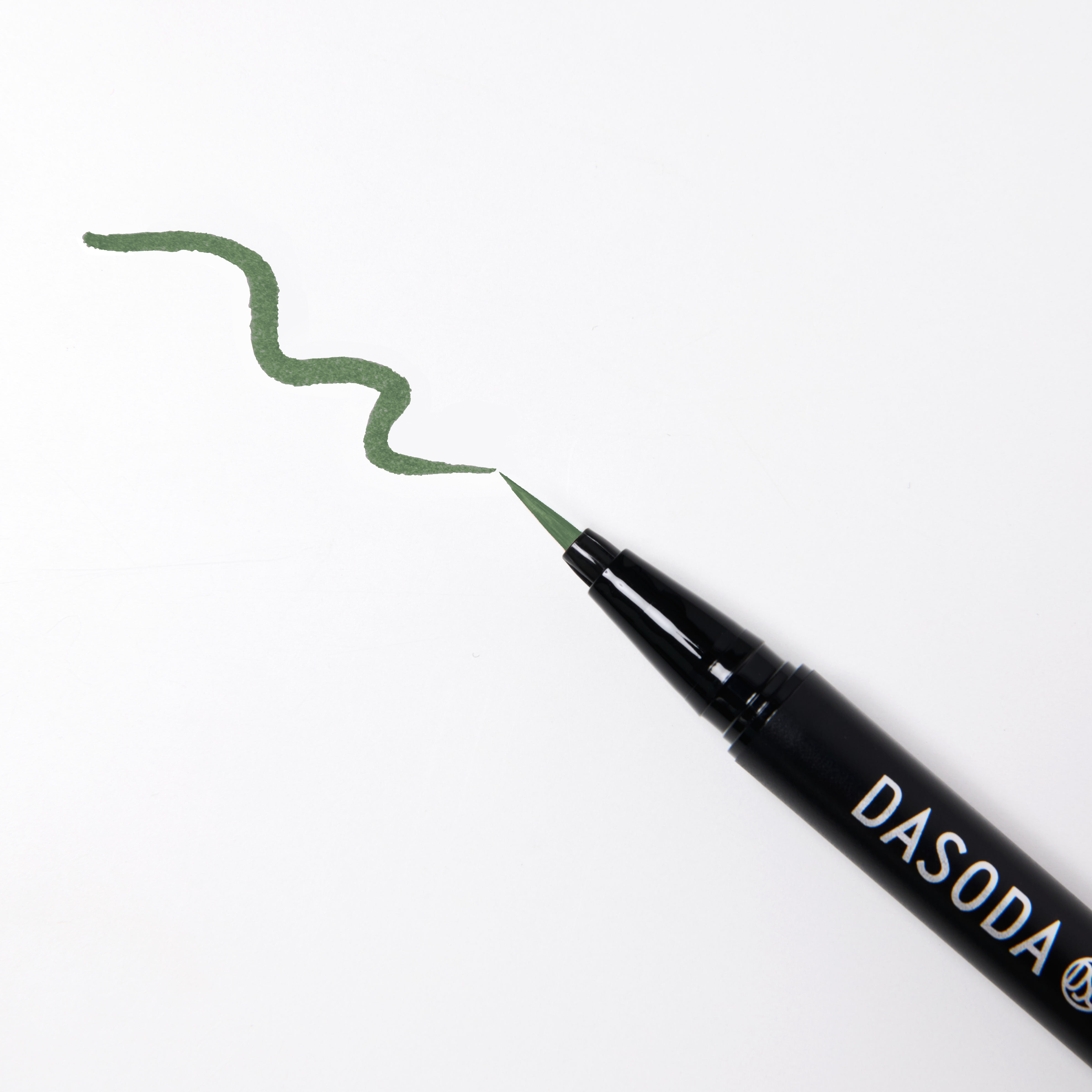 ダソダ プロフェッショナル リキッドアイライナー 013