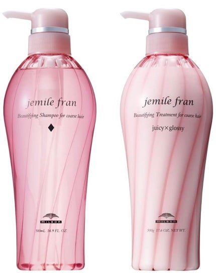 トリートメント ジューシーグロッシー うるツヤ/ジェミールフラン/ヘアマスク・ヘアパックを使ったクチコミ(1枚目)