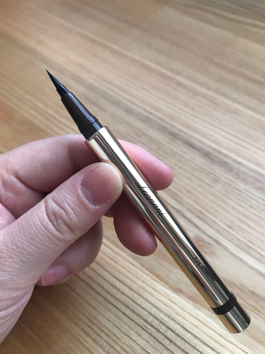 レアナニプレミアムリキッドアイライナーS/Leanani/リキッドアイライナーを使ったクチコミ(1枚目)