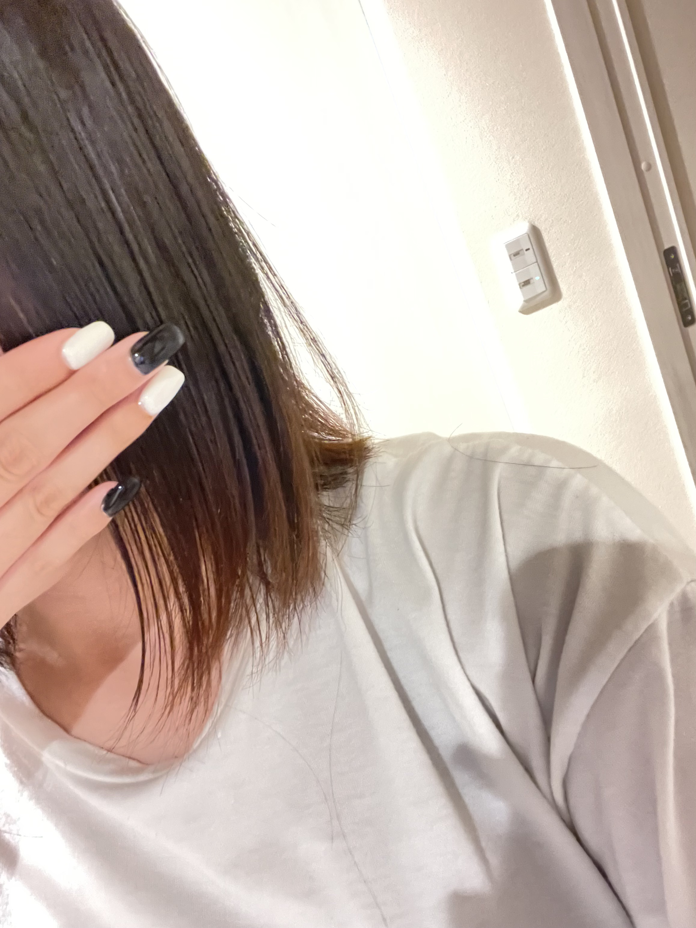 アンドティント カラーシャイン ヘアオイル/&tint/ヘアオイルを使ったクチコミ（2枚目）