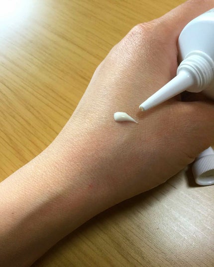 綾 on LIPS 「☆アベンヌ☆デンセアルクリーム〈ボディ用美容液〉価格…忘れまし..」(3枚目)