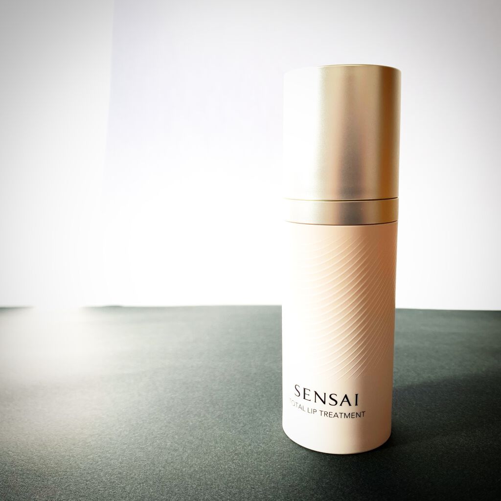 センサイ トータルリップトリートメント/SENSAI/リップ美容液を使ったクチコミ（1枚目）