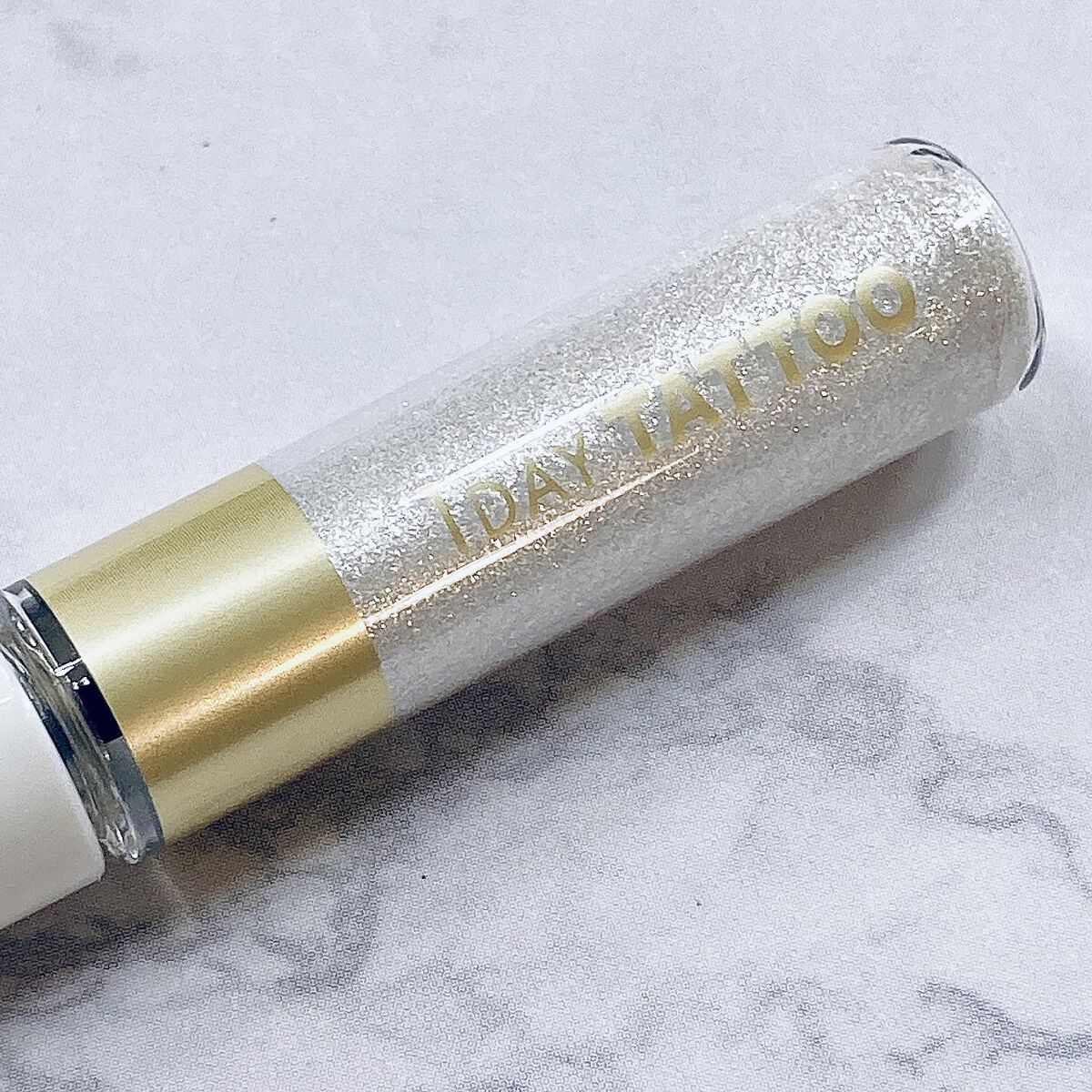 グリマーリキッド 01 スノークリスタル/K-パレット/グリッターを使ったクチコミ（2枚目）