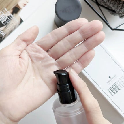 ファイバープレックス ボンドオイル/シュワルツコフ プロフェッショナル/ヘアオイルを使ったクチコミ(3枚目)