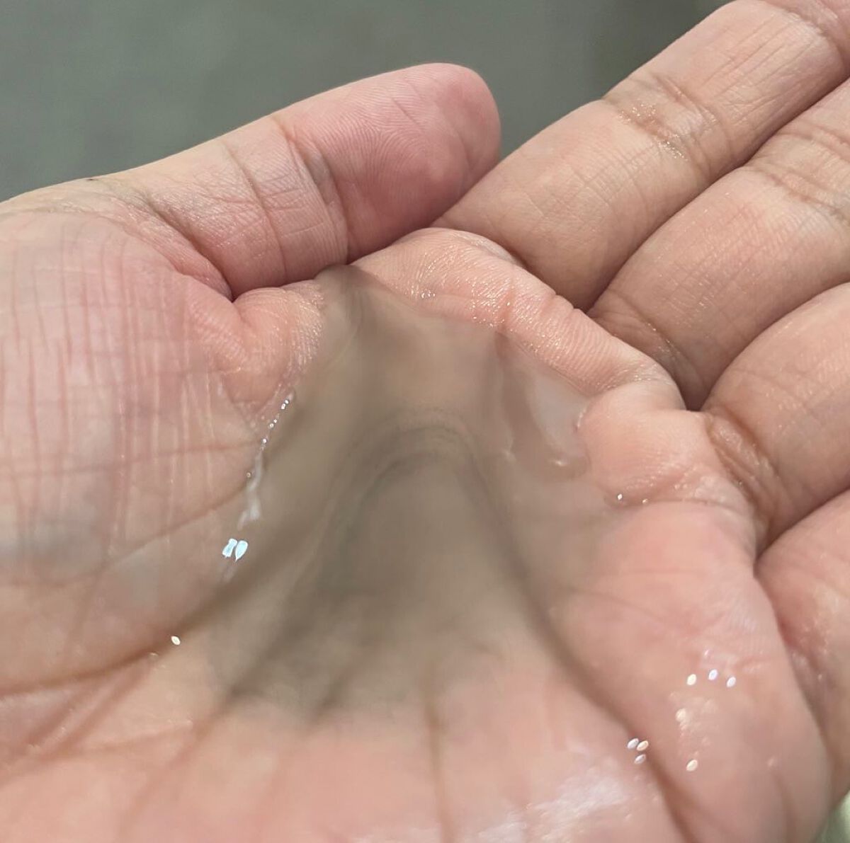 V7 アンチヘアロス シャンプー 100ml/by : OUR/サロンシャンプーを使ったクチコミ（2枚目）