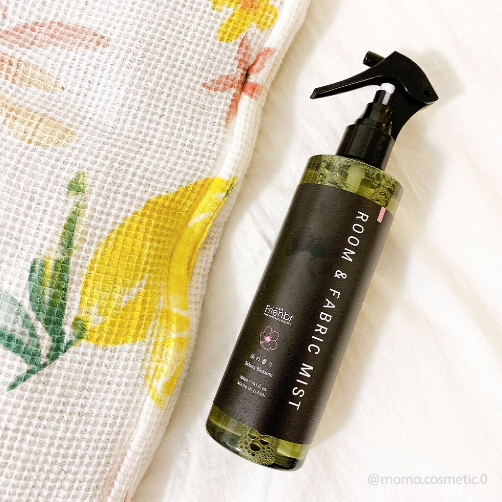 ルーム&ファブリックミスト 金木犀/Frienbr/ファブリックミストを使ったクチコミ(2枚目)