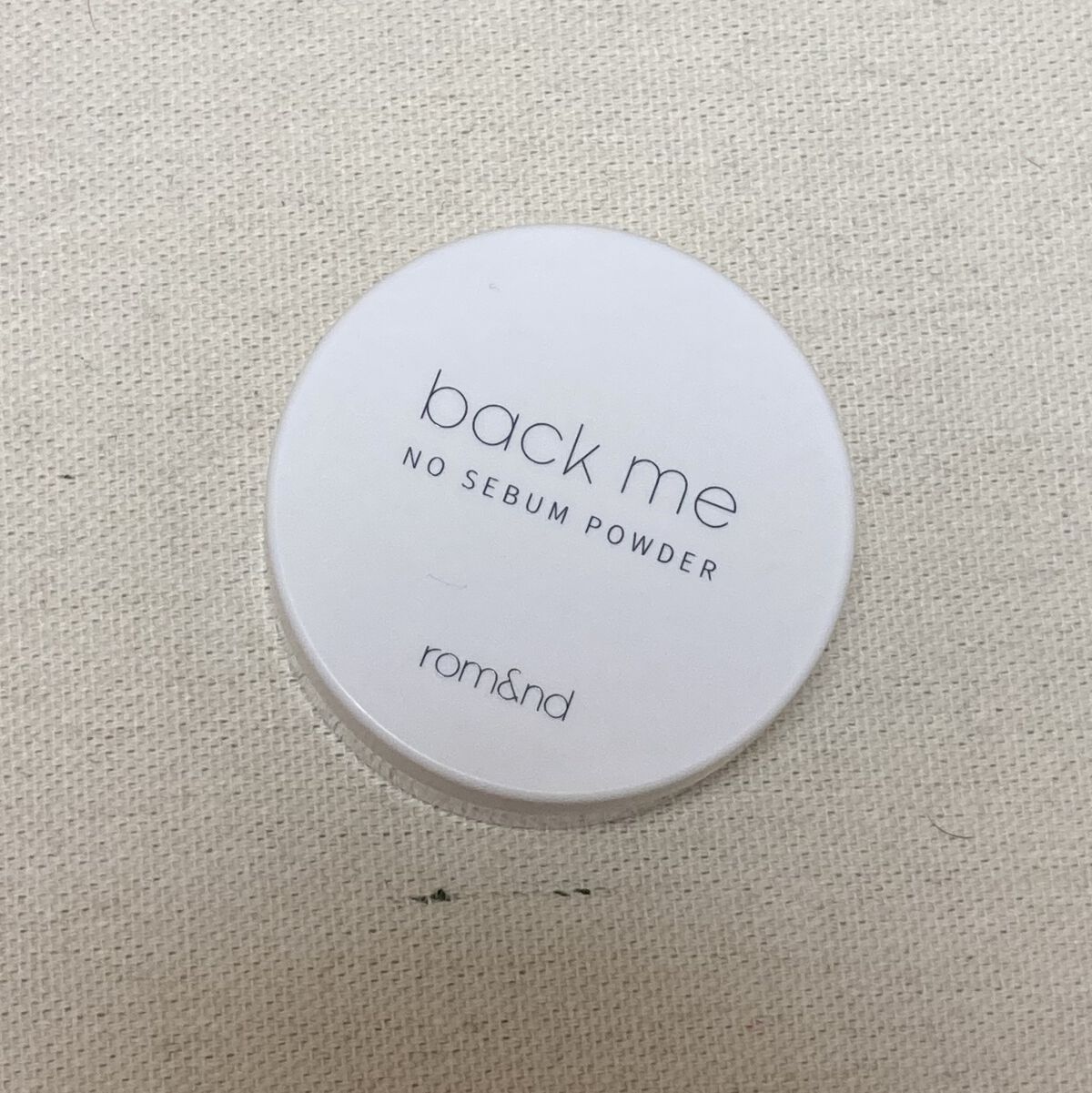 バックミーノーセバムパウダー/rom&nd/ルースパウダーを使ったクチコミ（2枚目）