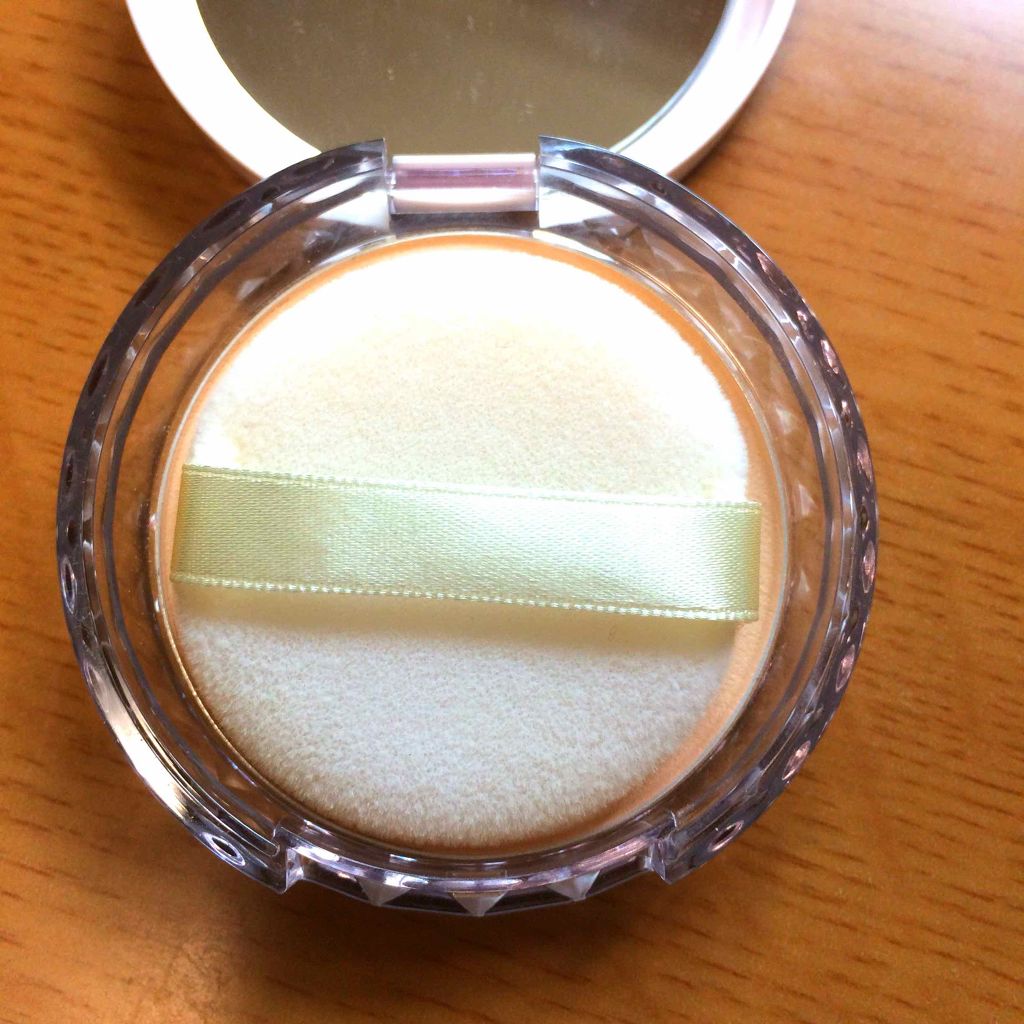 UVクリアフェイスパウダー/CEZANNE/プレストパウダーを使ったクチコミ(2枚目)