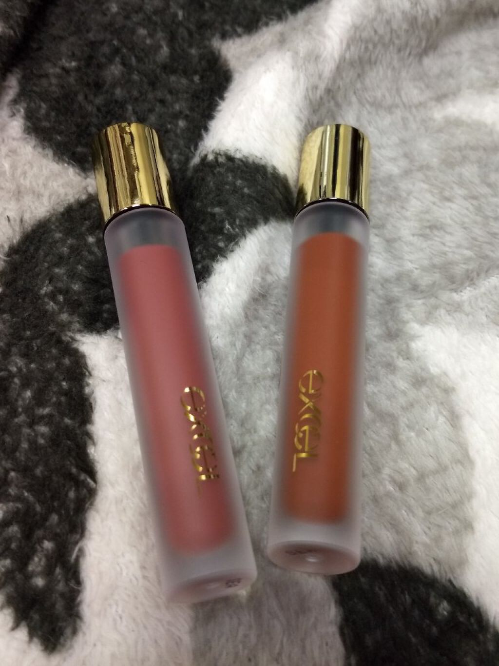 リップベルベティスト/excel/口紅を使ったクチコミ(3枚目)