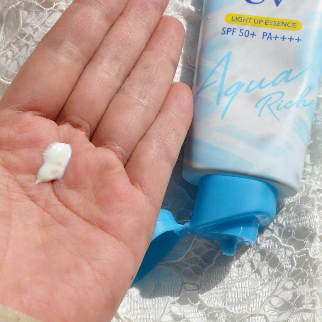 ビオレUV アクアリッチ ライトアップエッセンス/ビオレ/日焼け止めクリームを使ったクチコミ（1枚目）