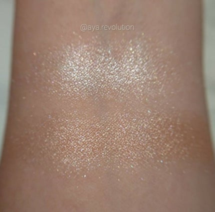 パールグロウハイライト/CEZANNE/パウダーハイライトを使ったクチコミ(4枚目)