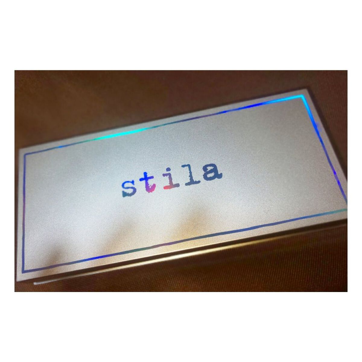 リトルホワイトライズヘブンリーハイライトパレット / stila